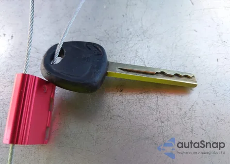 2016 Hyundai Accent Se z USA, uszkodzony, nr VIN KMHCT4AE8GU122187